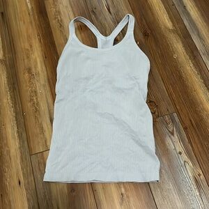 Lavender Ebb To Street tank top from Lululemon Size 4
